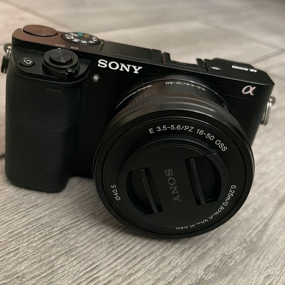 Sony A6000 Camera
